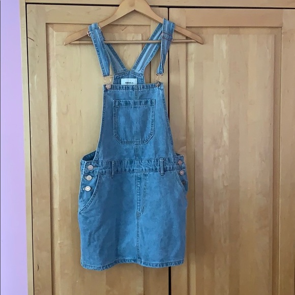 Forever 21 Dresses & Skirts - ⚠️FLASH SALE⚠️Women’s denim overall DRESS